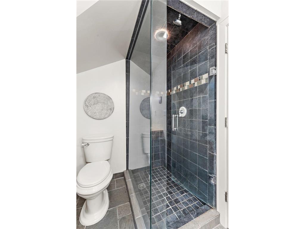 5249 Zenith Avenue S Minneapolis MN 55410 7074713 image23