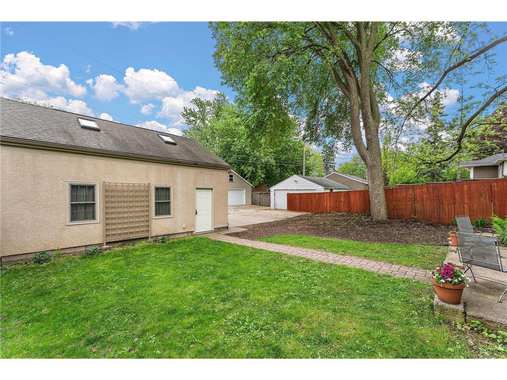 5249 Zenith Avenue S Minneapolis MN 55410 7074713 image55