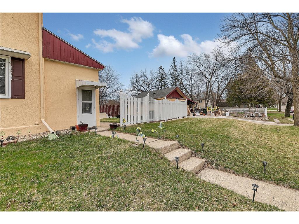 525 13th Street SW Willmar MN 56201 7050804 image3