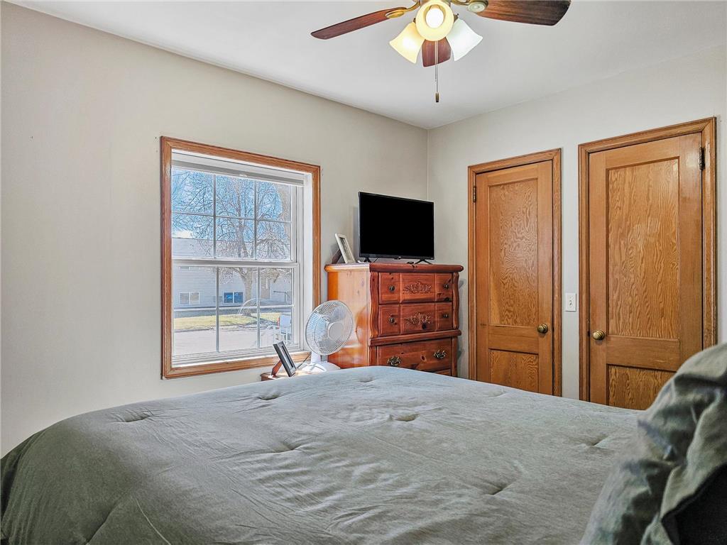 525 3rd St SE Perham MN 56573 7053412 image18