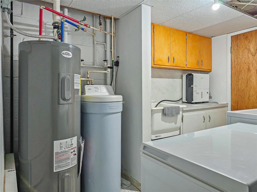 525 3rd St SE Perham MN 56573 7053412 image32