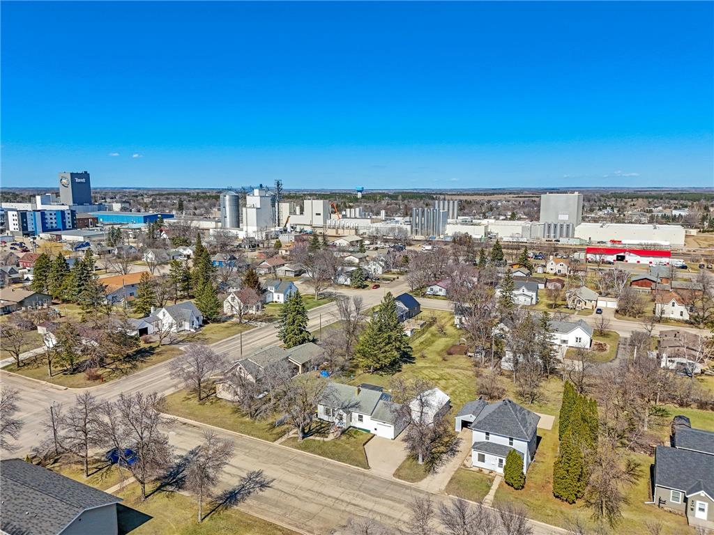 525 3rd St SE Perham MN 56573 7053412 image39
