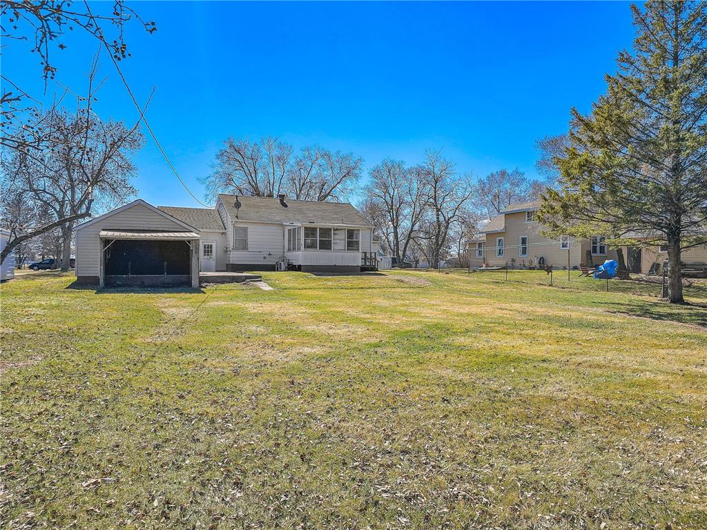 525 3rd St SE Perham MN 56573 7053412 image7