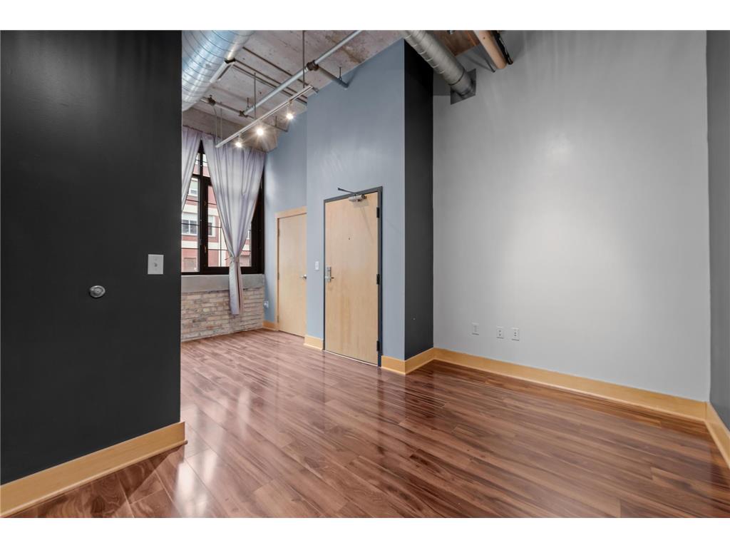 525 3rd Street N #116 Minneapolis MN 55401 7036576 image4