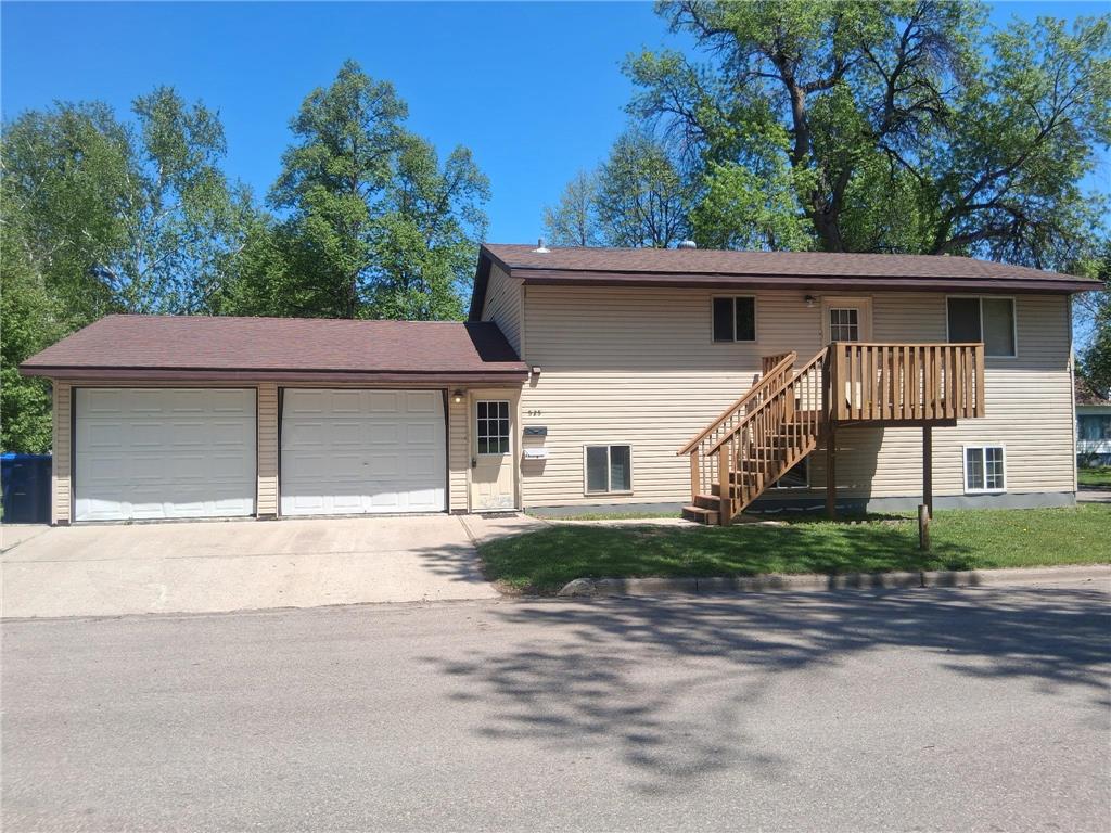 525 Bluff Street Enderlin ND 58027 7056126 image2