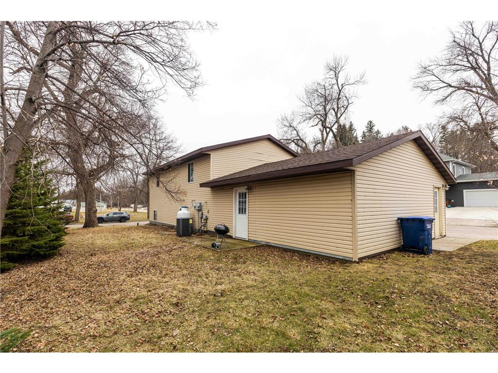 525 Bluff Street Enderlin ND 58027 7056126 image41