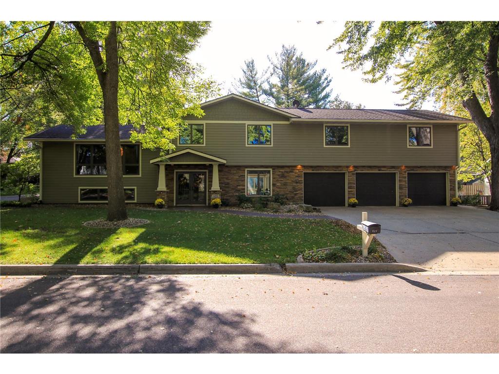 525 Edgewood Drive, Glencoe, MN, 55336 MLS 6432478 Edina Realty