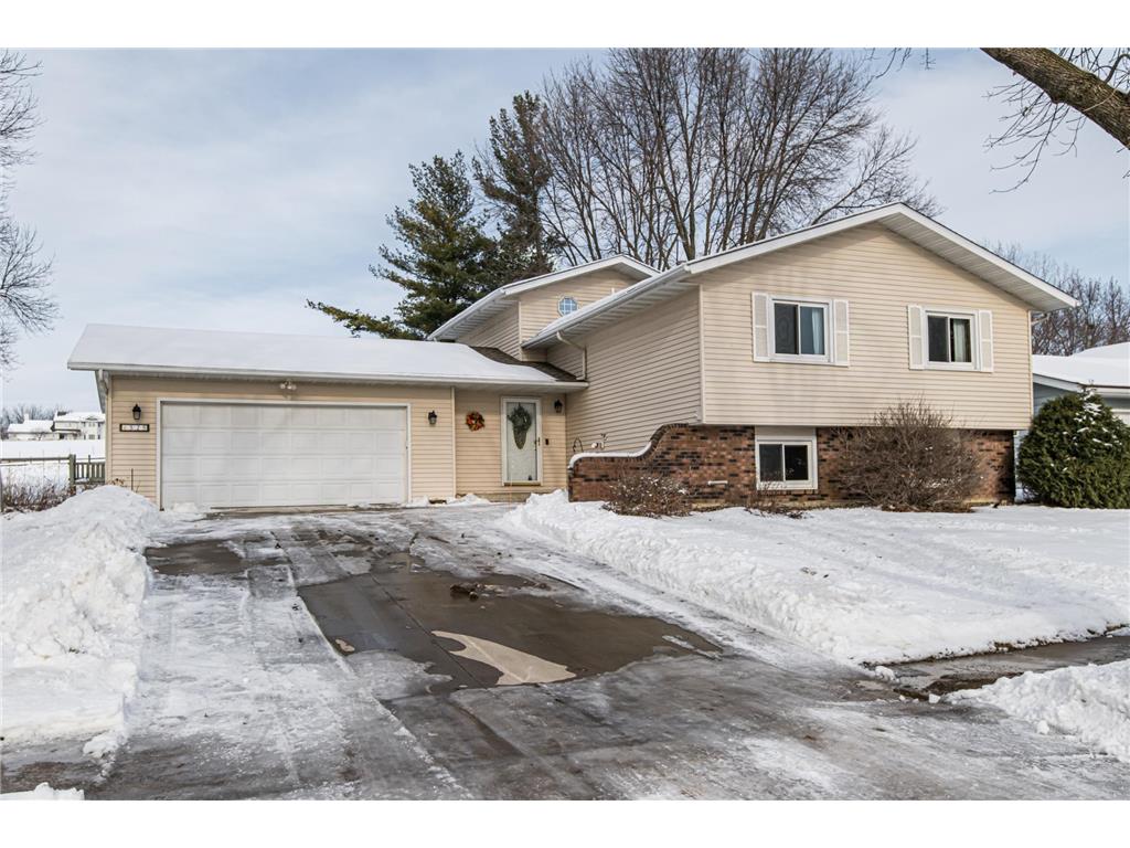 525 Meadow Run Drive SW, Rochester, MN, 55902 MLS 6320123 Edina Realty