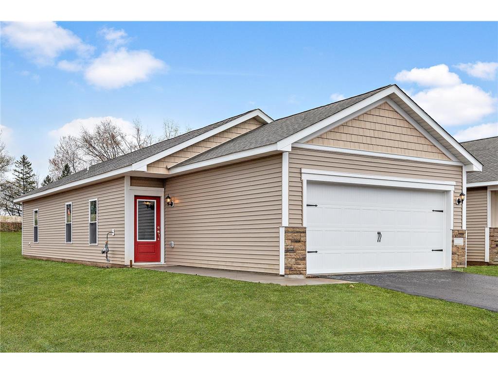 525 Redwood Street N Cambridge MN 55008 6795031 image1