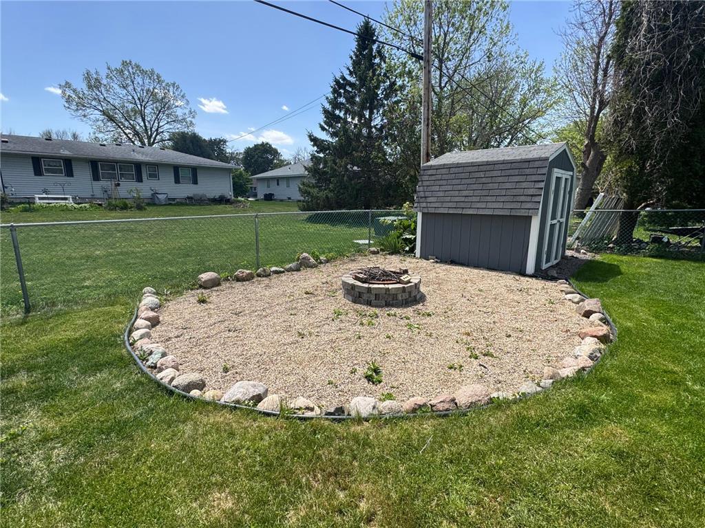 525 South Street Owatonna MN 55060 7073143 image4