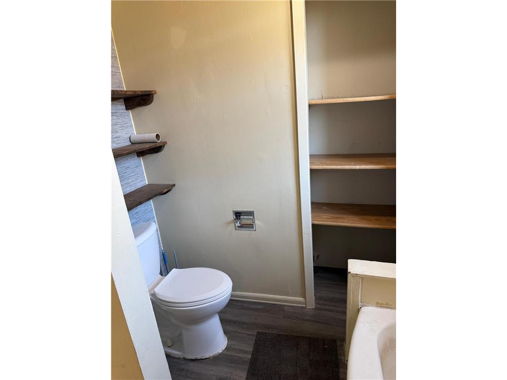 525 W 4th Street Duluth MN 55806 7028930 image14