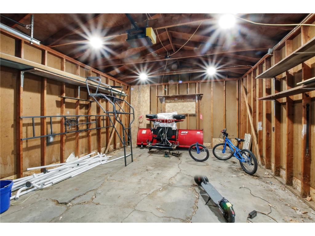 525 W Lincoln Street Augusta WI 54722 7089436 image24