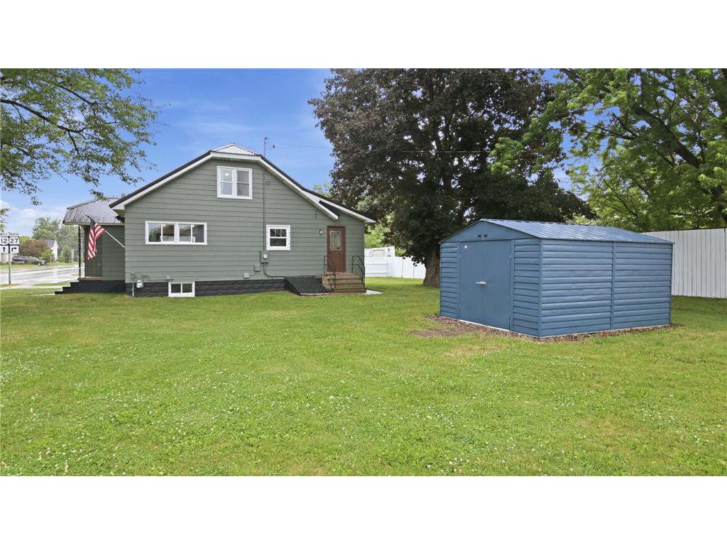 525 W Lincoln Street Augusta WI 54722 7089436 image26
