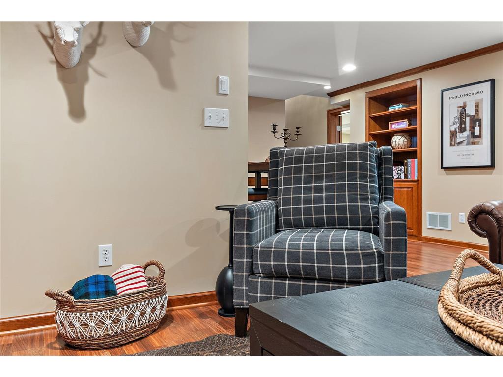 5252 Drew Avenue S Minneapolis MN 55410 7031760 image13