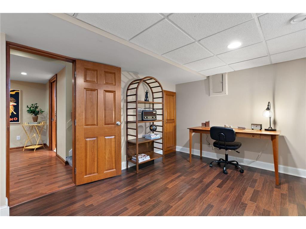 5252 Drew Avenue S Minneapolis MN 55410 7031760 image26