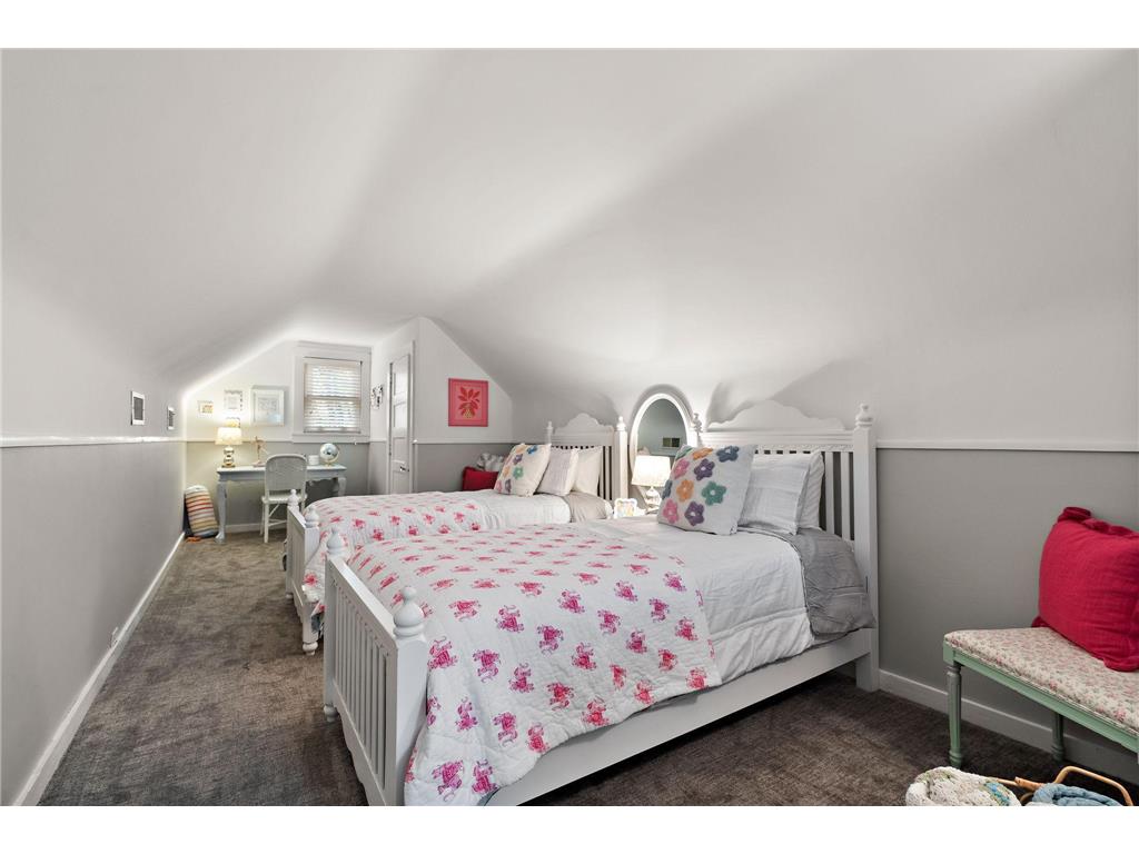 5252 Drew Avenue S Minneapolis MN 55410 7031760 image33