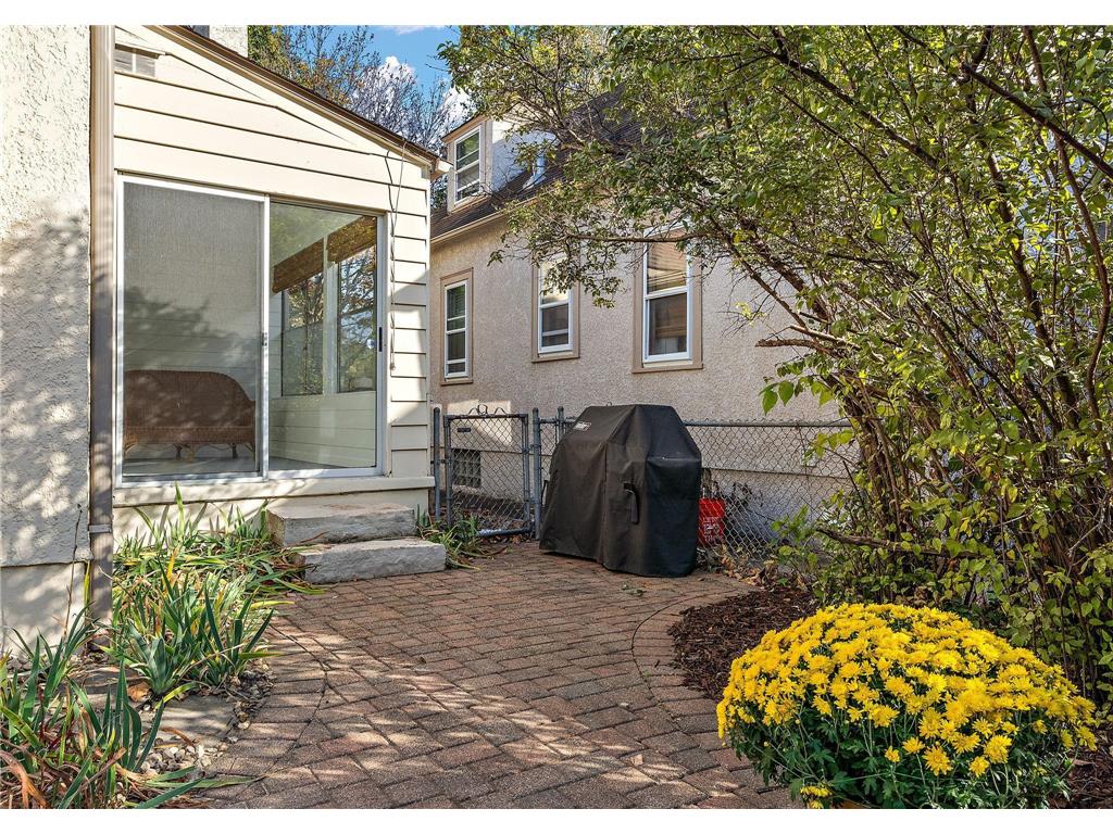 5252 Drew Avenue S Minneapolis MN 55410 7031760 image8