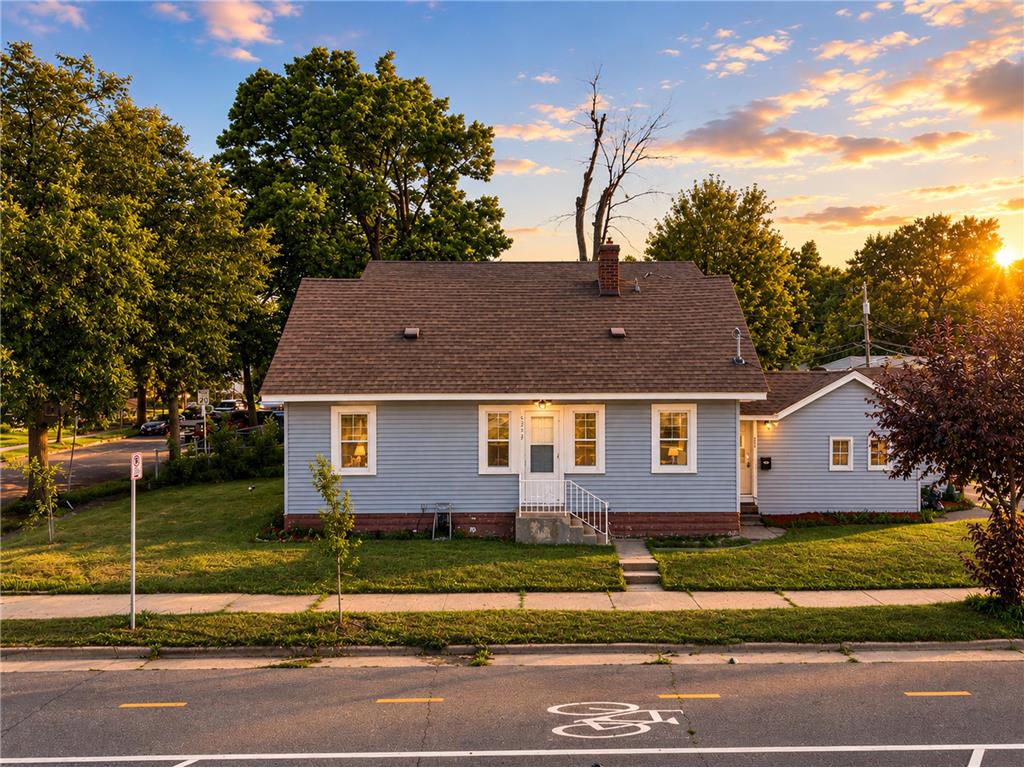 5253 N 6th Street Minneapolis MN 55430 7109155 image1