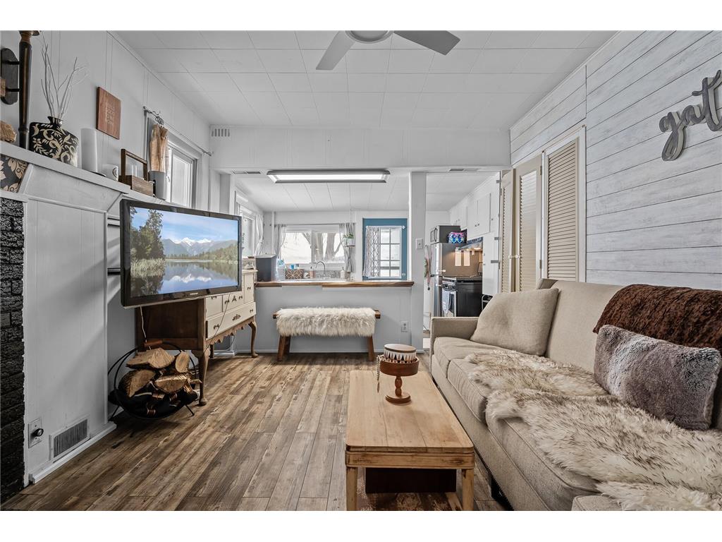 5253 Shore Trail NE Prior Lake MN 55372 - Lower Prior 6332918 image1