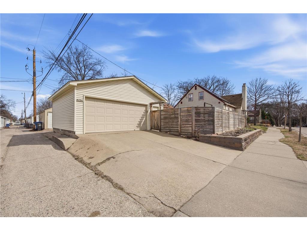 5256 37th Avenue S Minneapolis MN 55417 7023144 image40