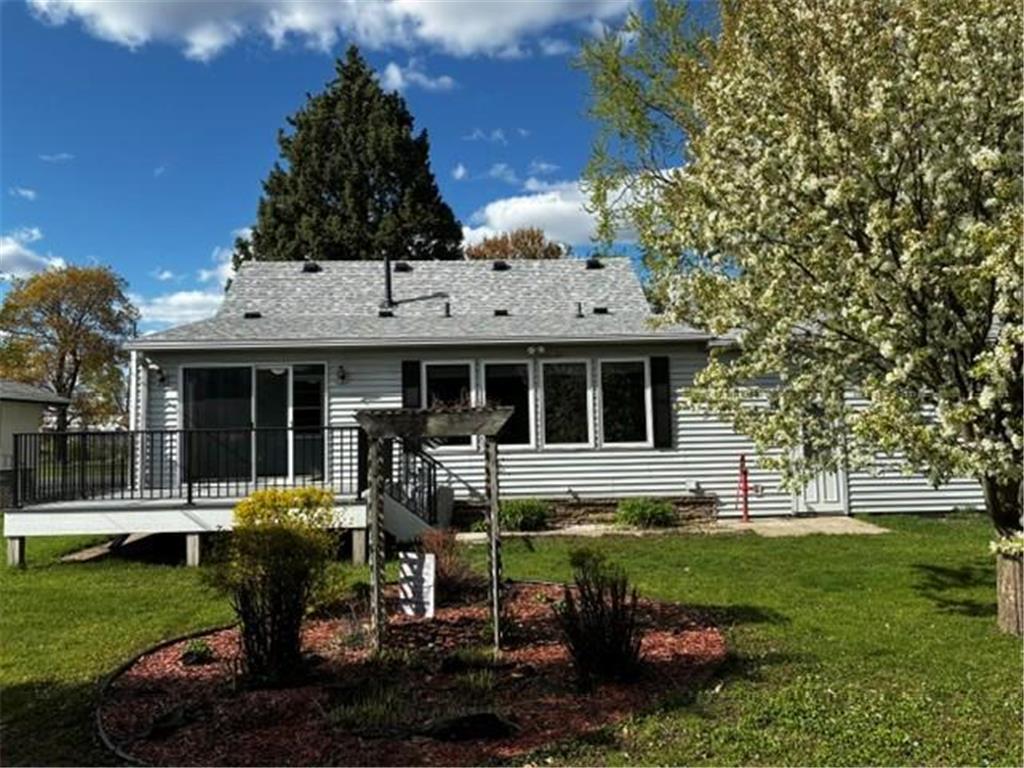 5256 Capitol Street NE Fridley MN 55421 7066883 image17