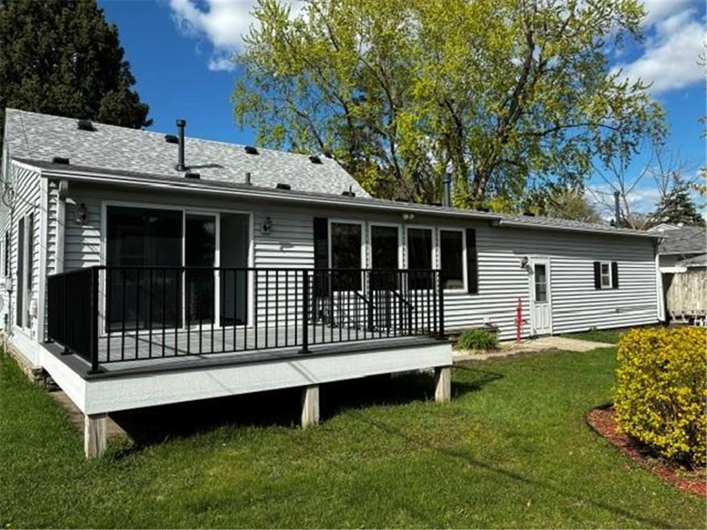 5256 Capitol Street NE Fridley MN 55421 7066883 image19