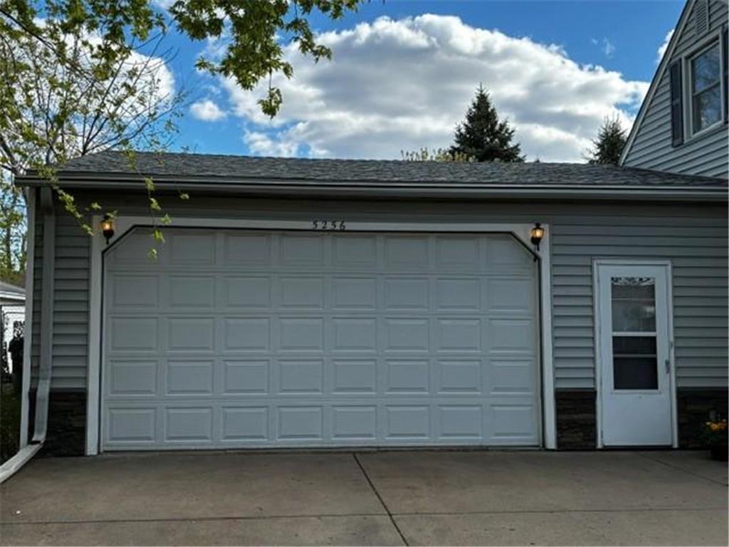 5256 Capitol Street NE Fridley MN 55421 7066883 image3