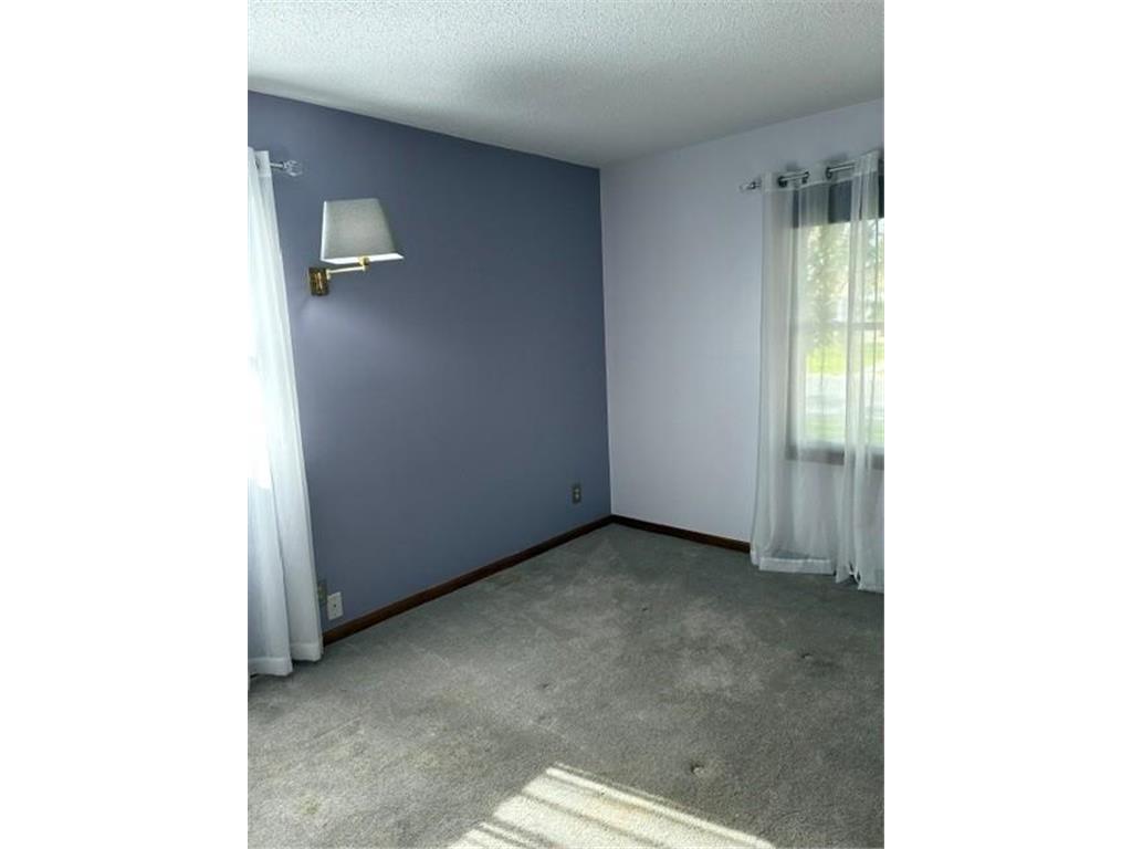 5256 Capitol Street NE Fridley MN 55421 7066883 image36