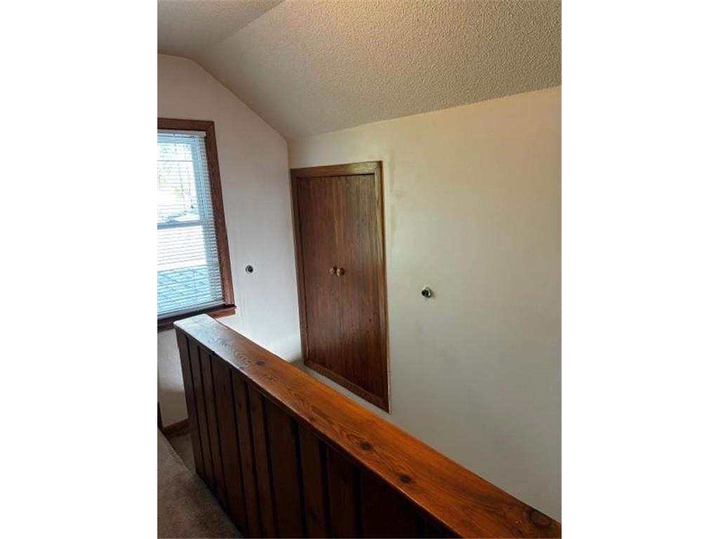 5256 Capitol Street NE Fridley MN 55421 7066883 image40