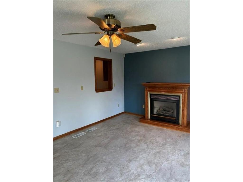 5256 Capitol Street NE Fridley MN 55421 7066883 image7
