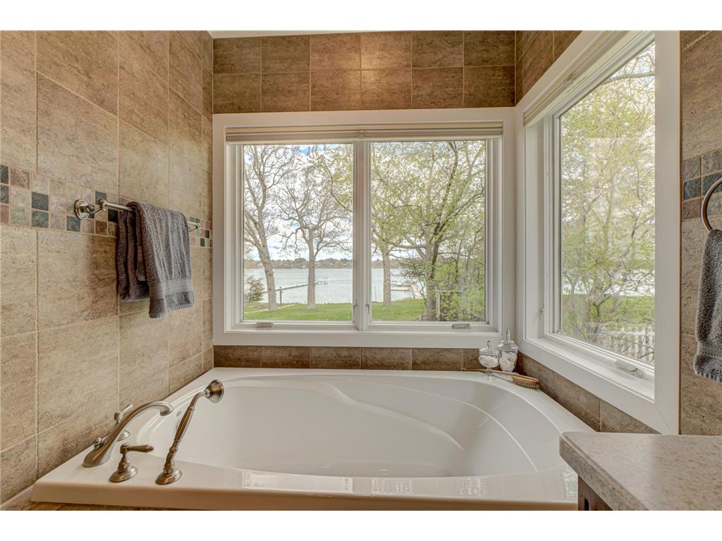 5256 Oxford Street N Shoreview MN 55126 - Turtle Lake 7045191 image21