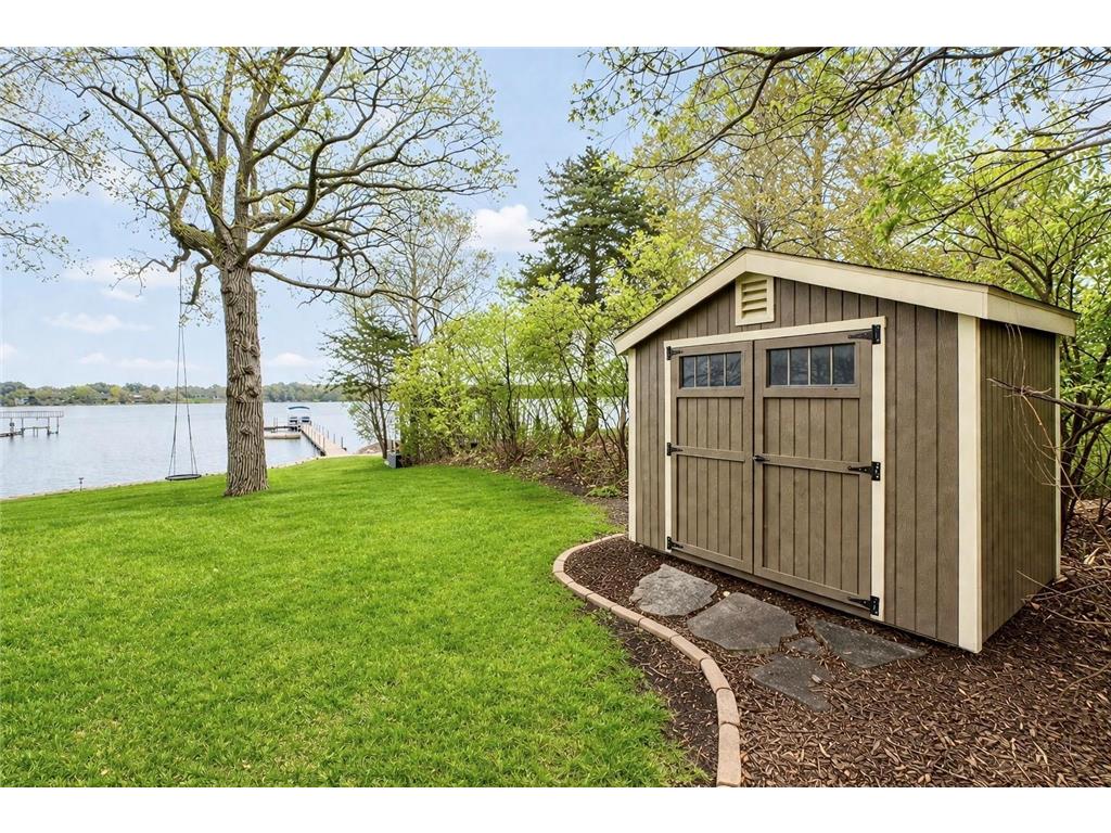5256 Oxford Street N Shoreview MN 55126 - Turtle Lake 7045191 image38