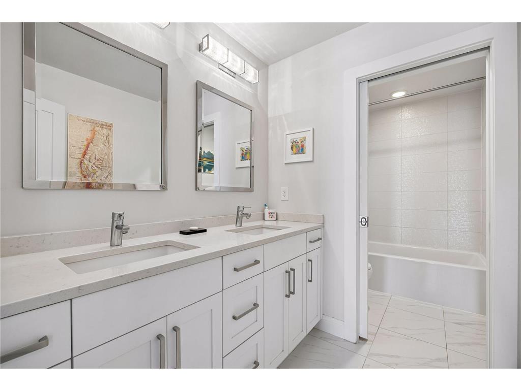 5256 Vincent Avenue S Minneapolis MN 55410 7080655 image28