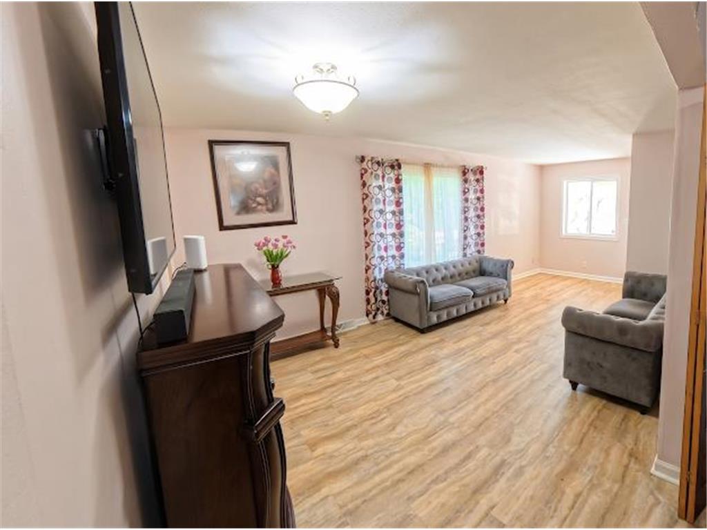 5259 Knox Avenue N Minneapolis MN 55430 7072090 image10