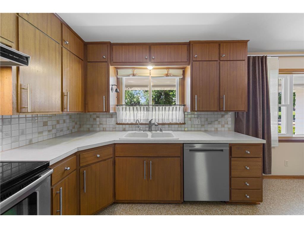 526 12th Street SE Owatonna MN 55060 7085141 image22