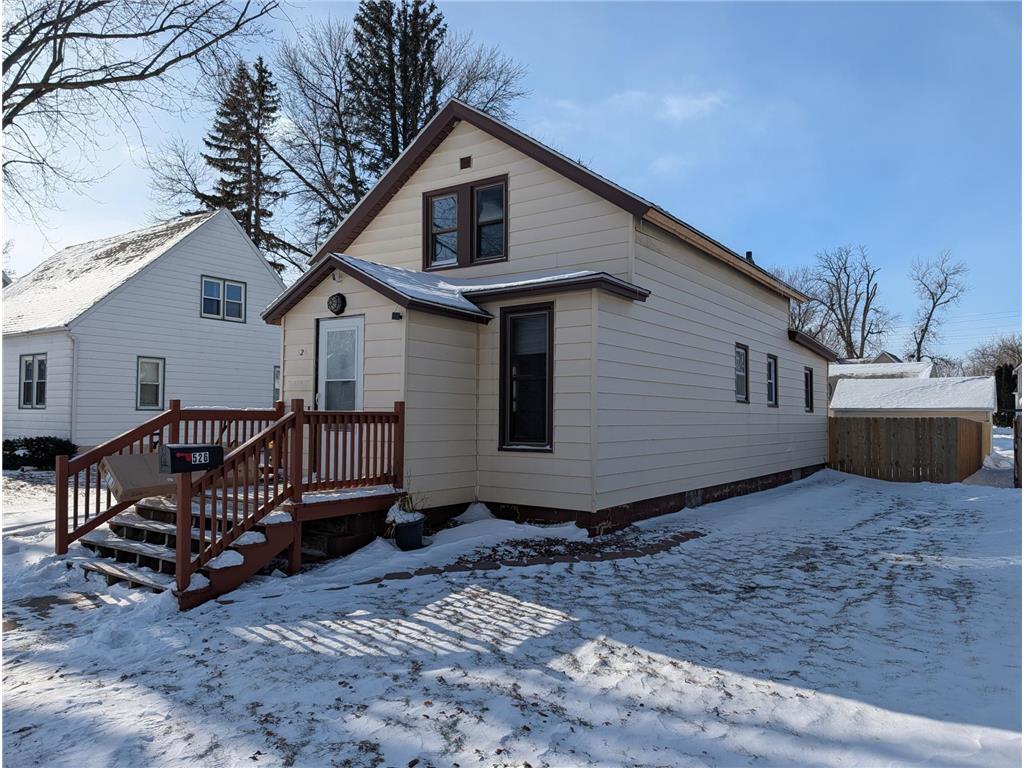 526 1st Avenue SE Wells MN 56097 7012155 image1