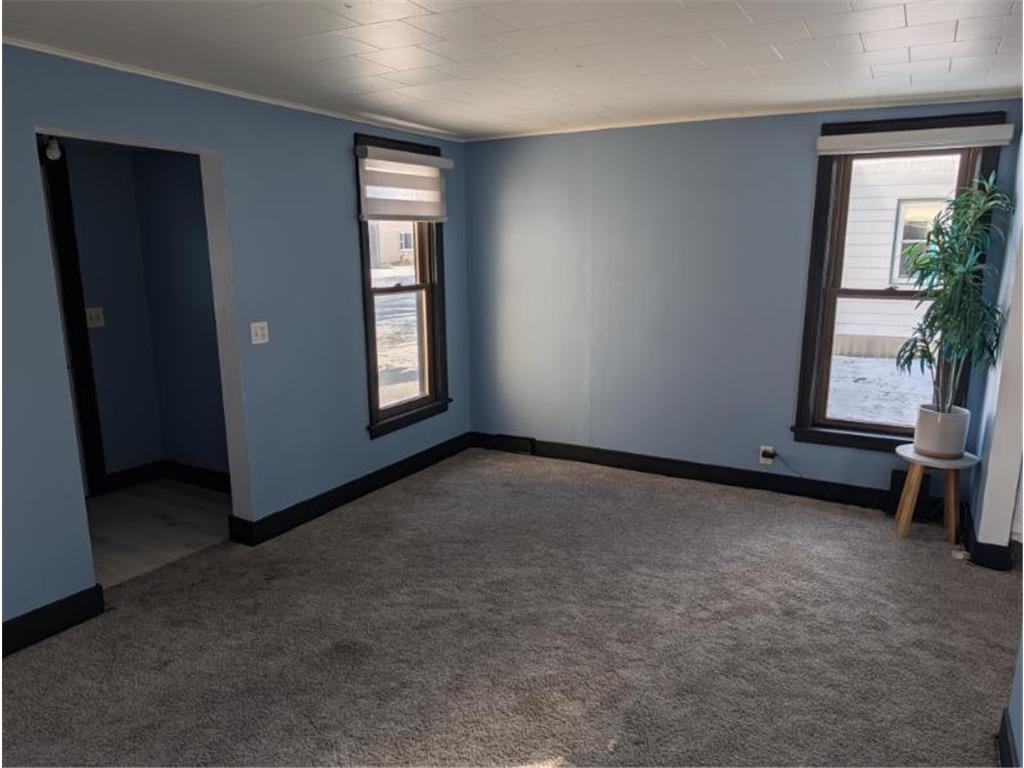 526 1st Avenue SE Wells MN 56097 7012155 image9