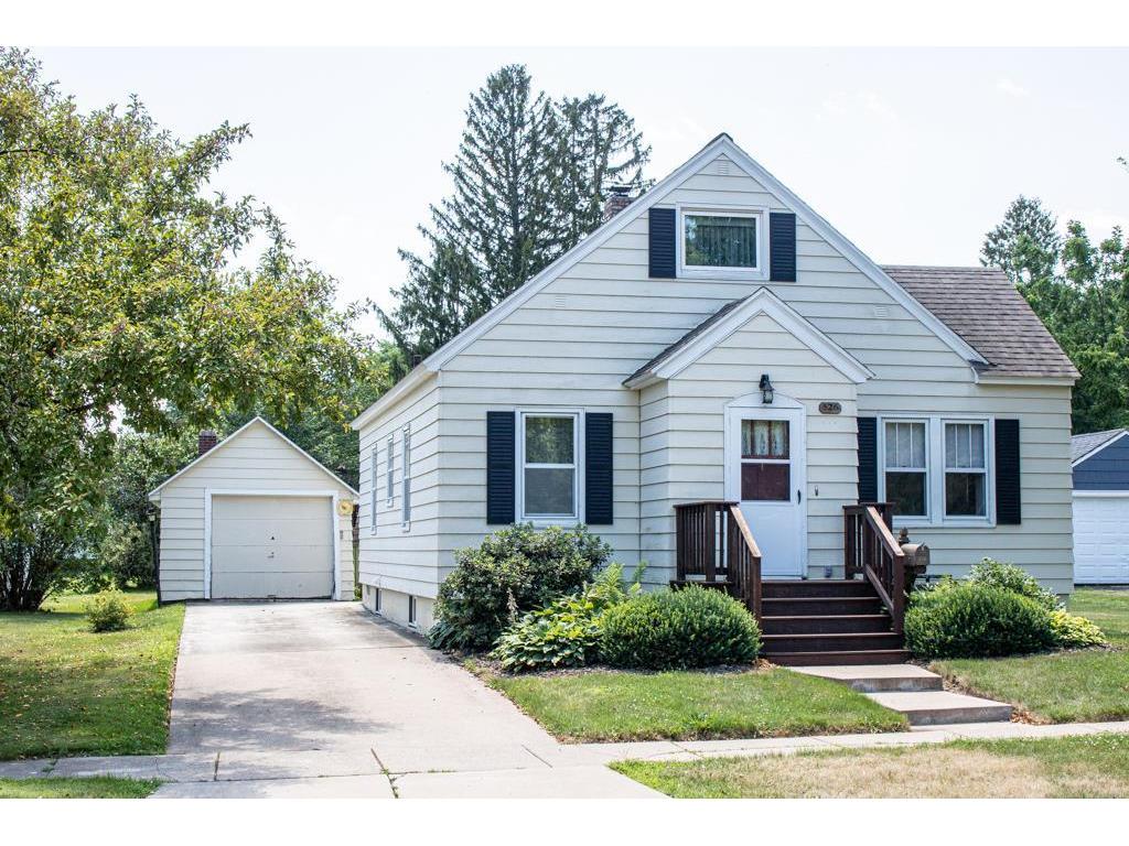 526 E Woodland Avenue, Barron, WI 54812 MLS 6240621 Edina Realty