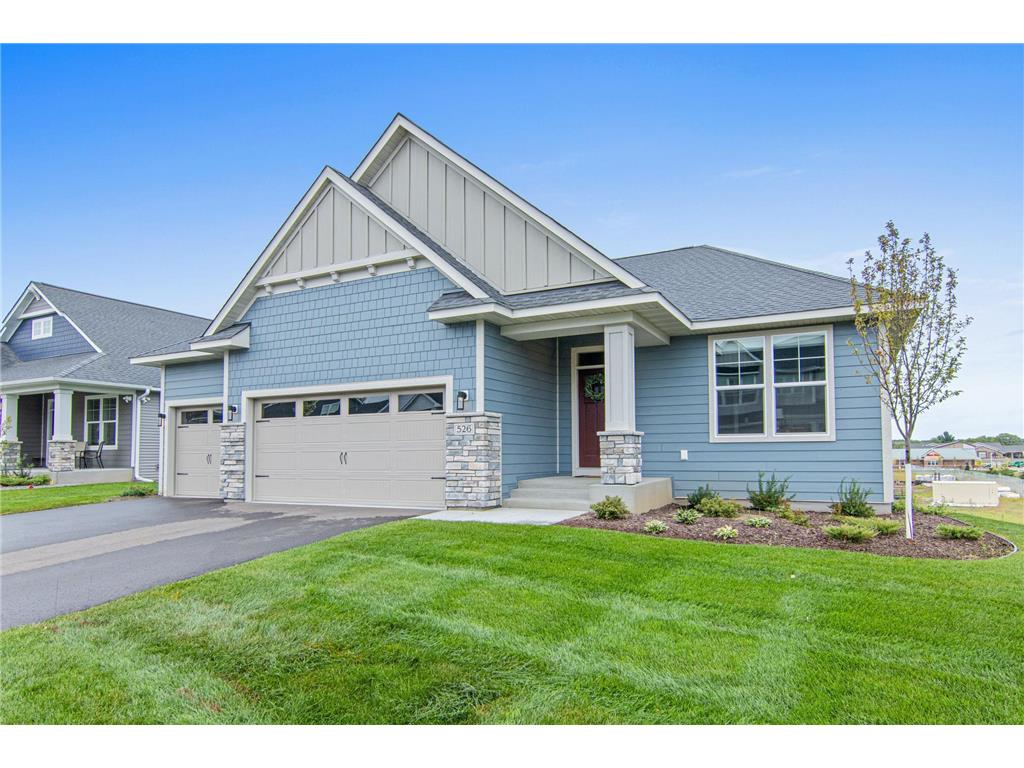 526 Elizabeth Way, Hudson, WI, 54016 MLS 6249264 Edina Realty