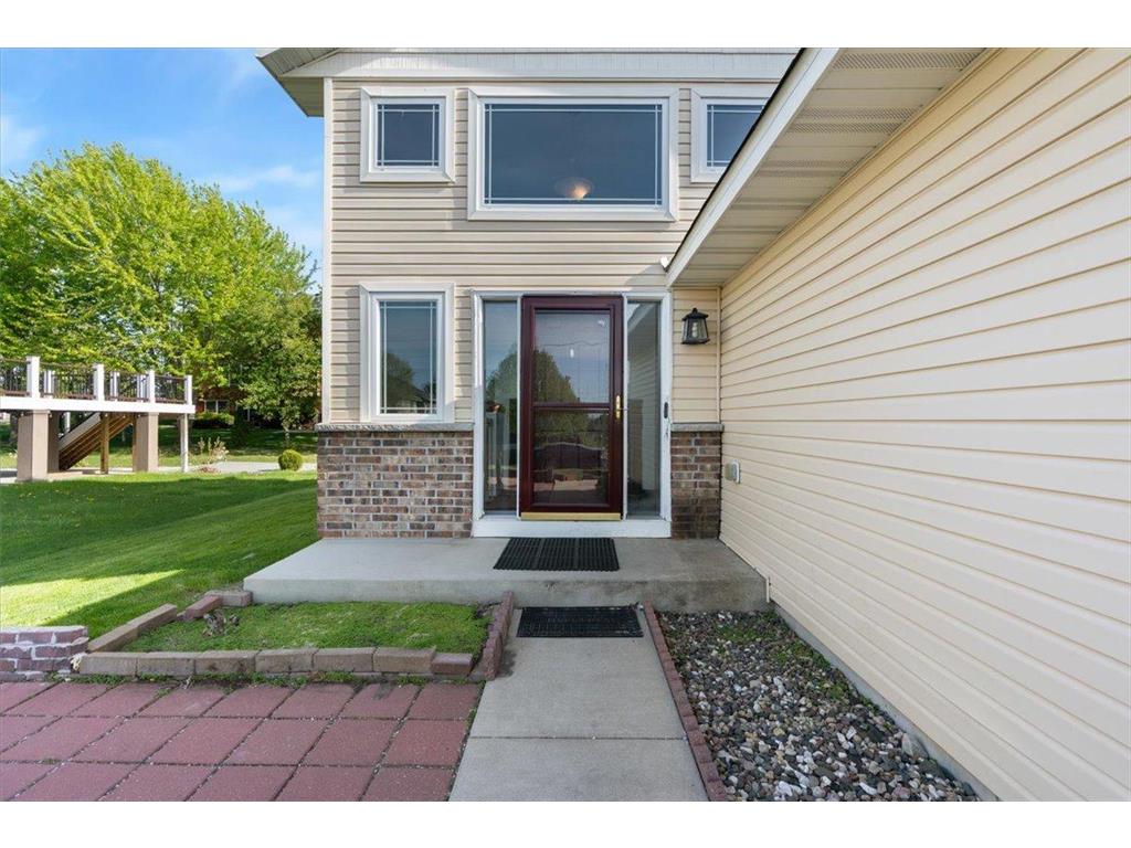 526 Hackney Avenue Shakopee MN 55379 7051477 image2