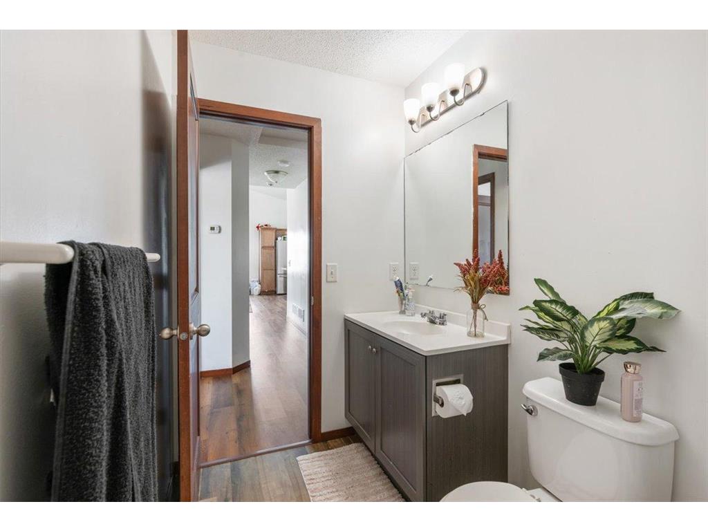 526 Hackney Avenue Shakopee MN 55379 7051477 image23