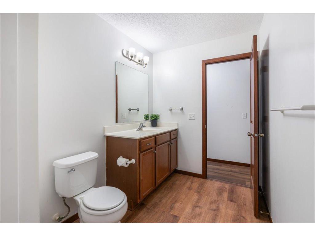 526 Hackney Avenue Shakopee MN 55379 7051477 image8