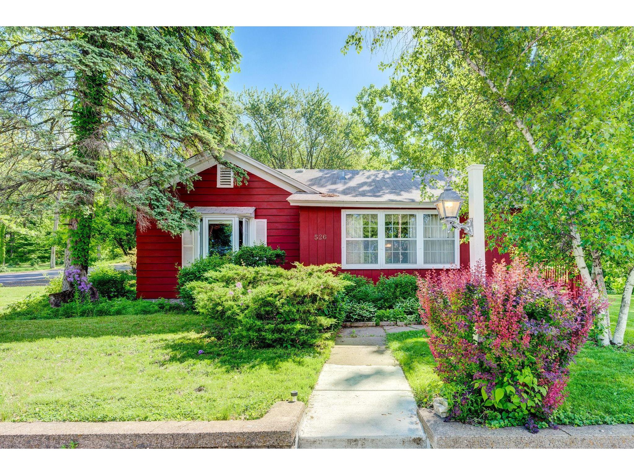 526 Lake Street N, Prescott, WI, 54021 MLS 5732102 Edina Realty