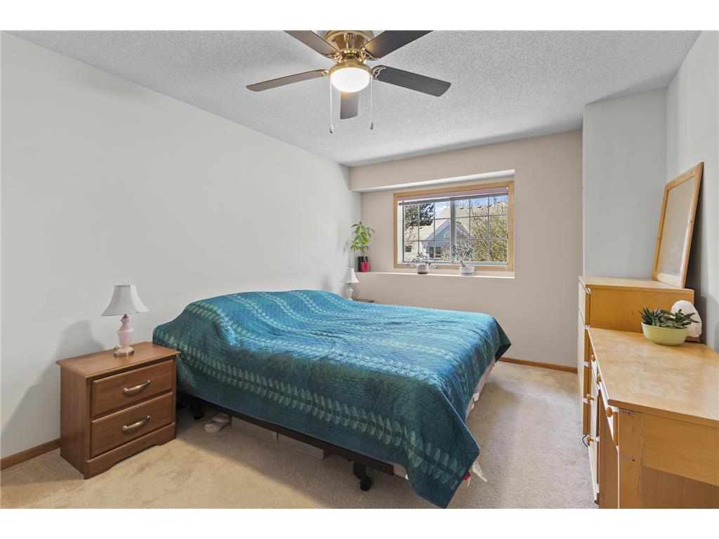 526 Lovell Avenue #6 Roseville MN 55113 7059614 image15