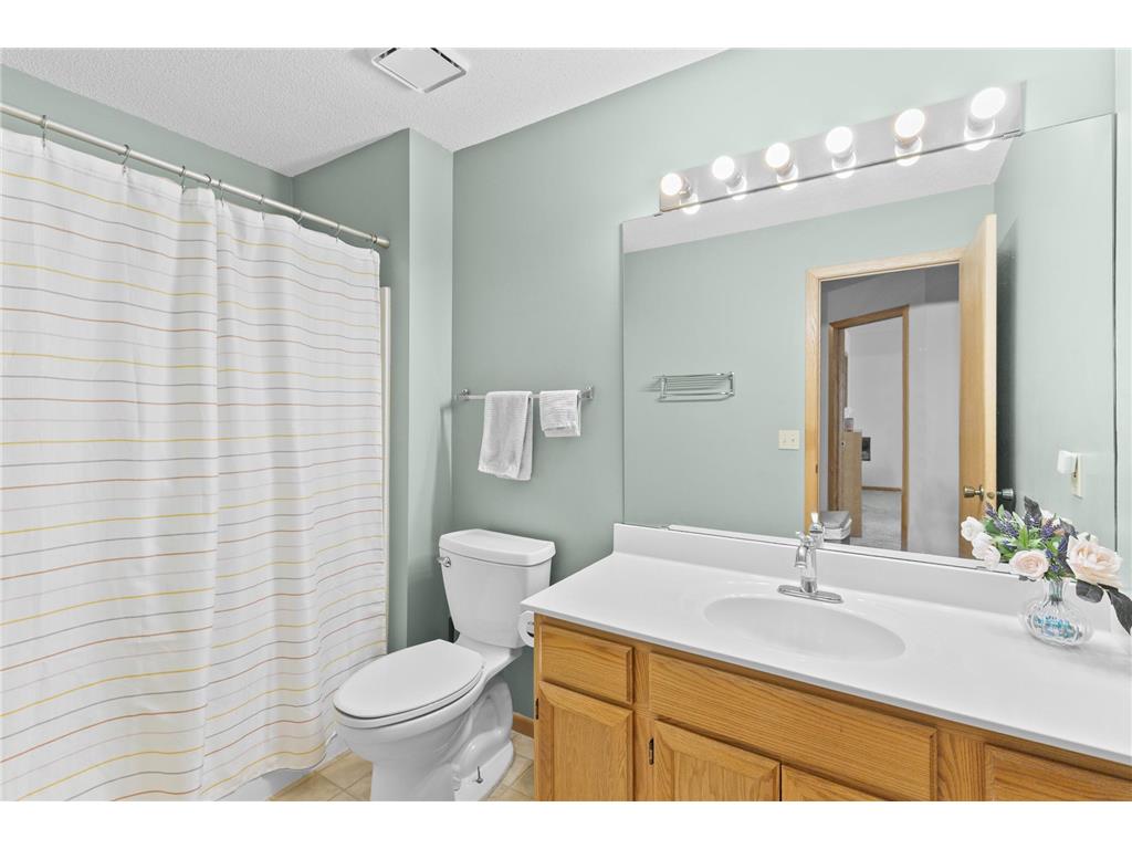 526 Lovell Avenue #6 Roseville MN 55113 7059614 image20