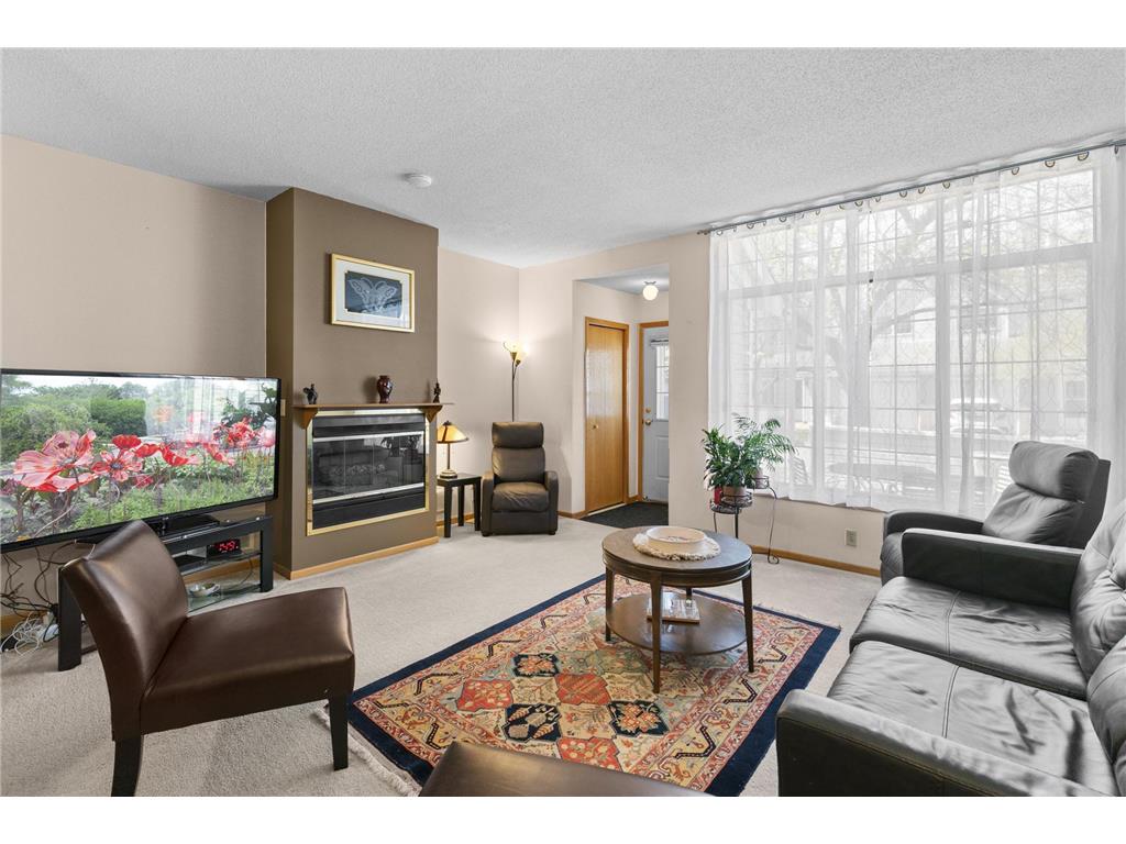 526 Lovell Avenue #6 Roseville MN 55113 7059614 image5