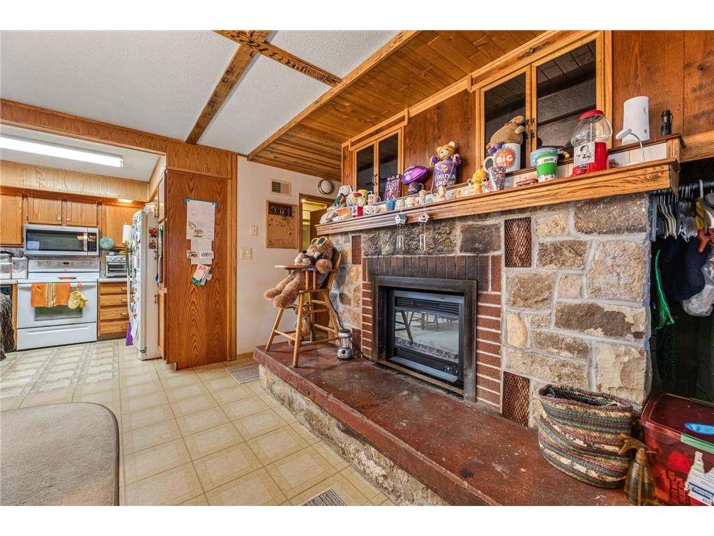 526 S Herman Street Cochrane WI 54622 7062677 image6