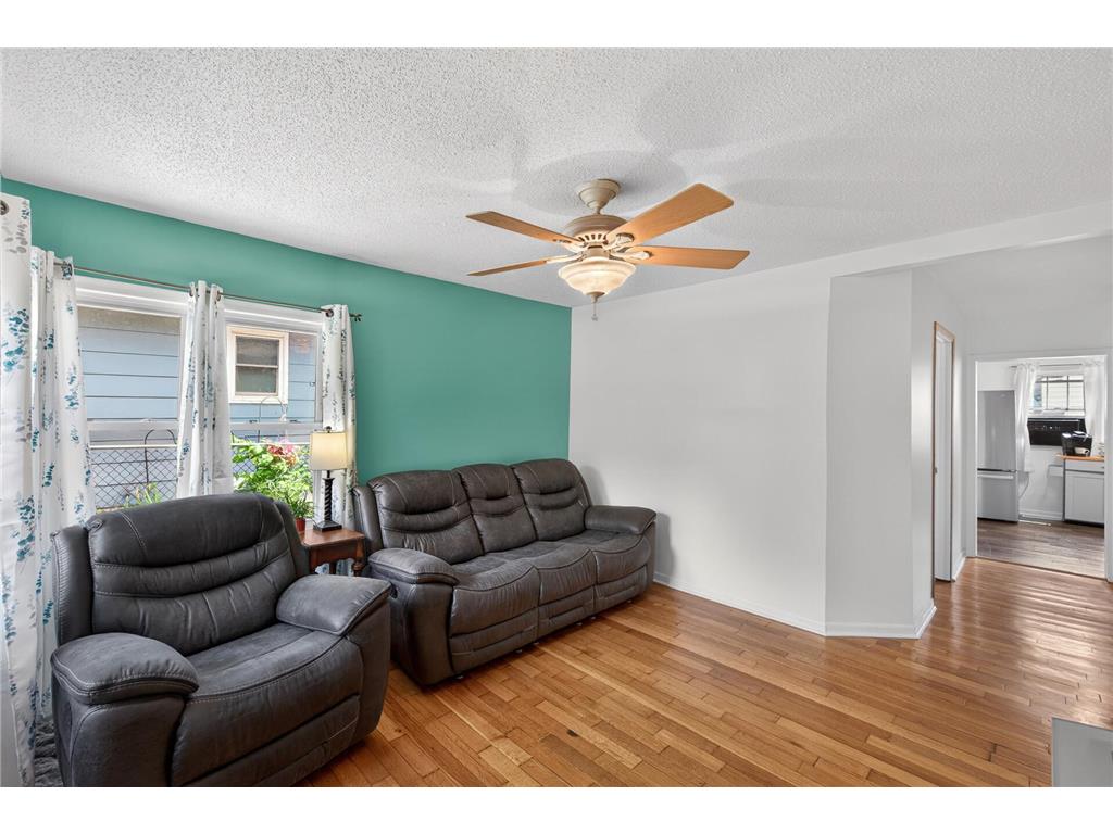 526 Summit Street NE Columbia Heights MN 55421 7044199 image12