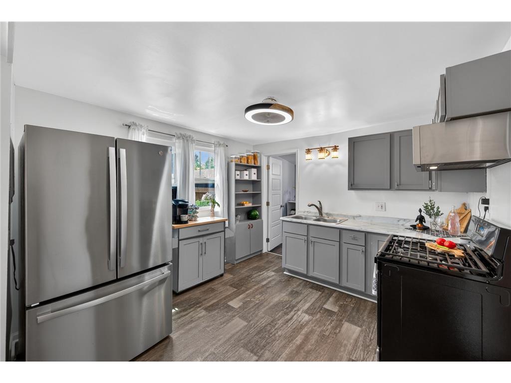 526 Summit Street NE Columbia Heights MN 55421 7044199 image13