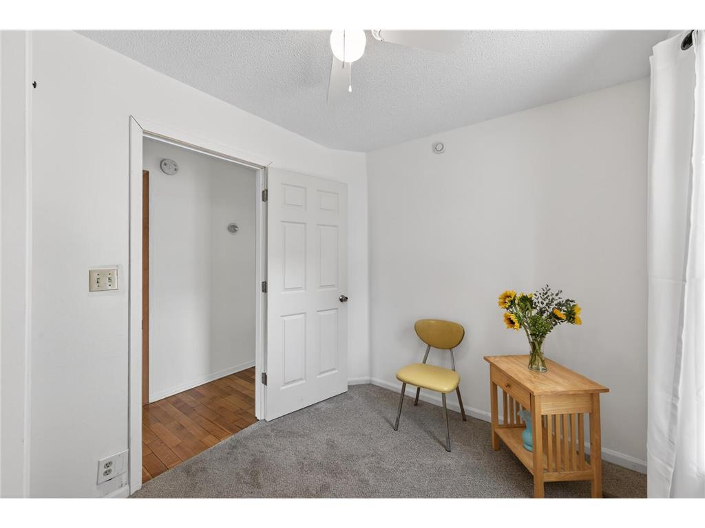 526 Summit Street NE Columbia Heights MN 55421 7044199 image22